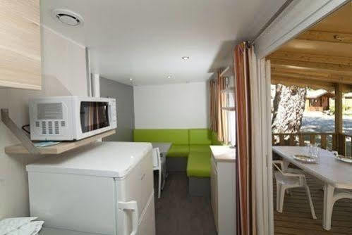 Camping Merendella มอริอานี พลาจ ภายนอก รูปภาพ